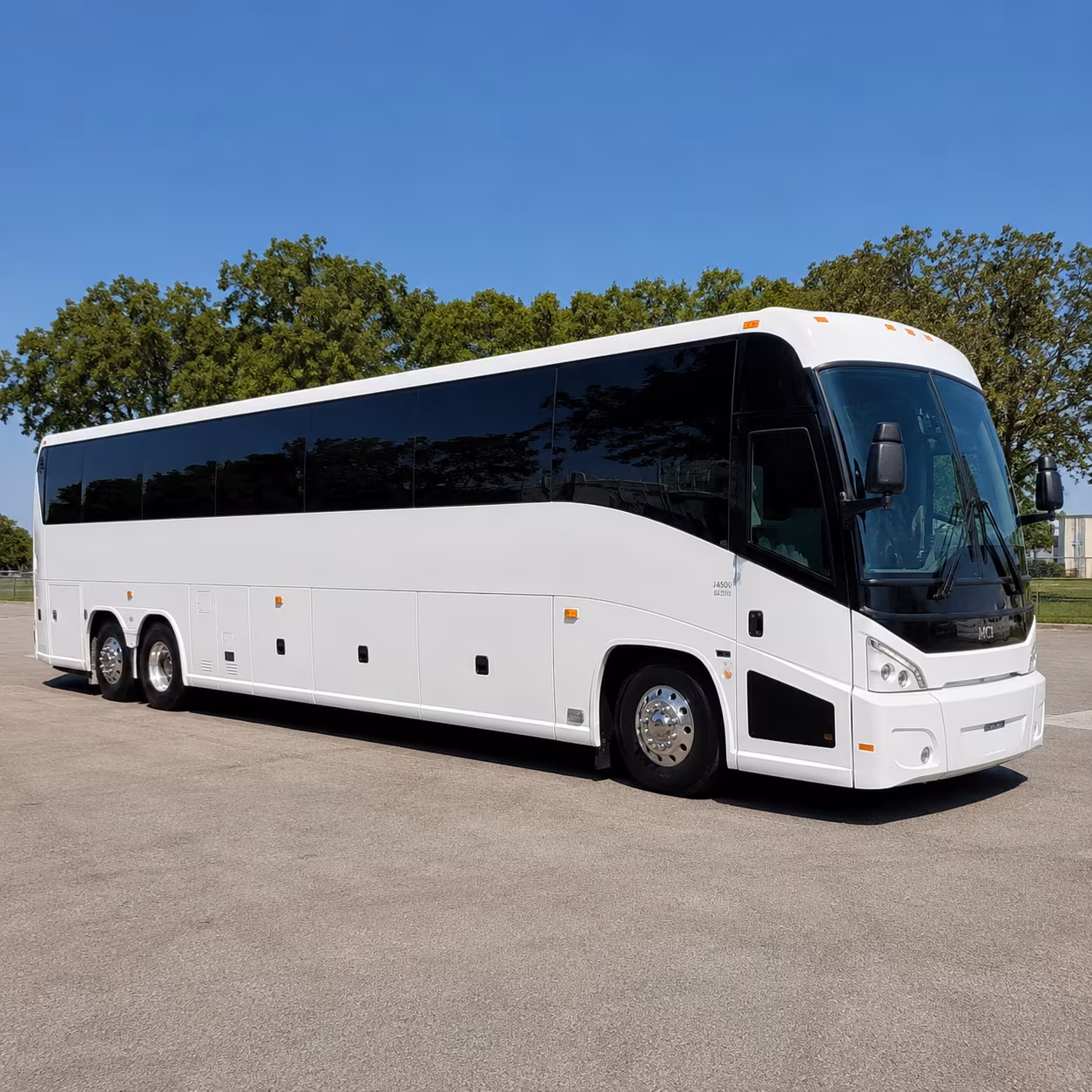 charter bus shuttles between asheville and charlotte douglas international clt